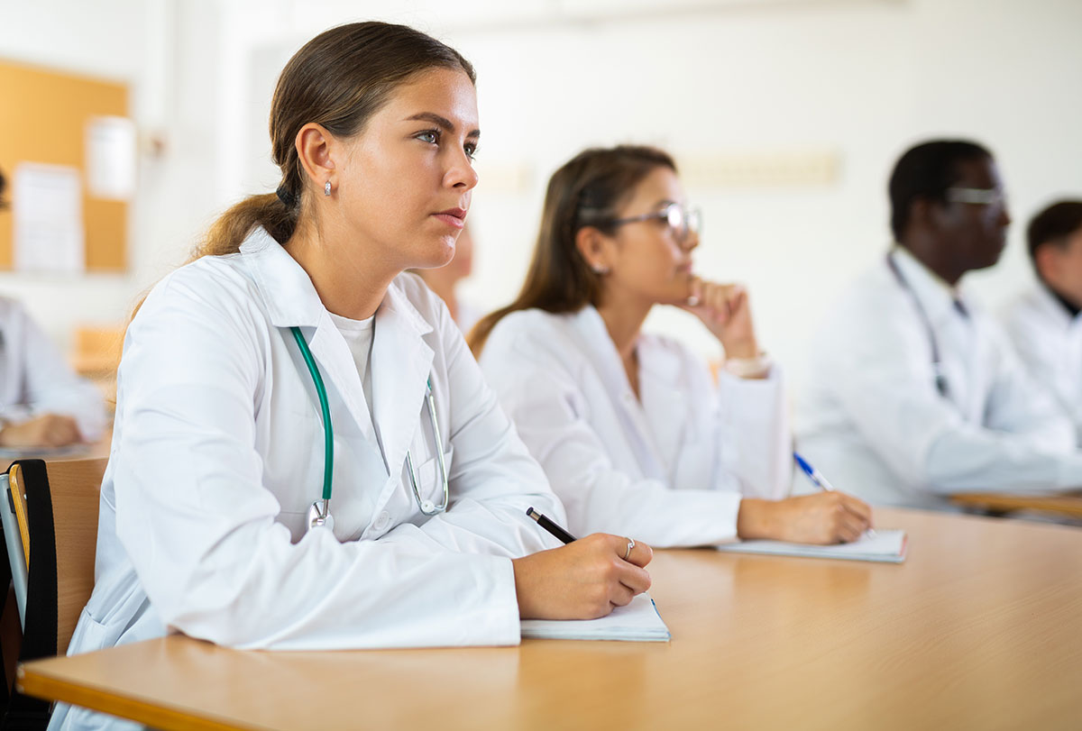 med school students paying attention to lesson